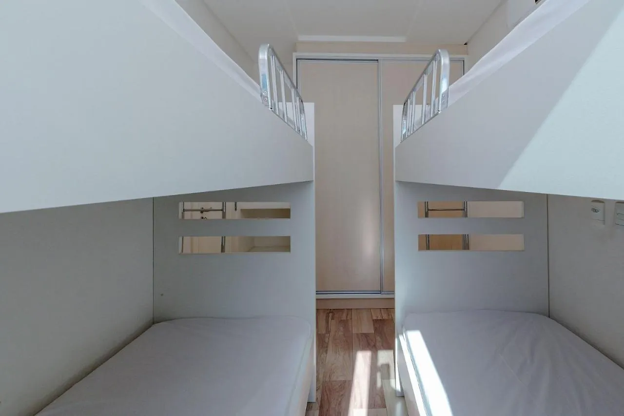アパート Aluguel Apartamento 3 Quartos Vista Mar Bombas Sc ボンビーニャス