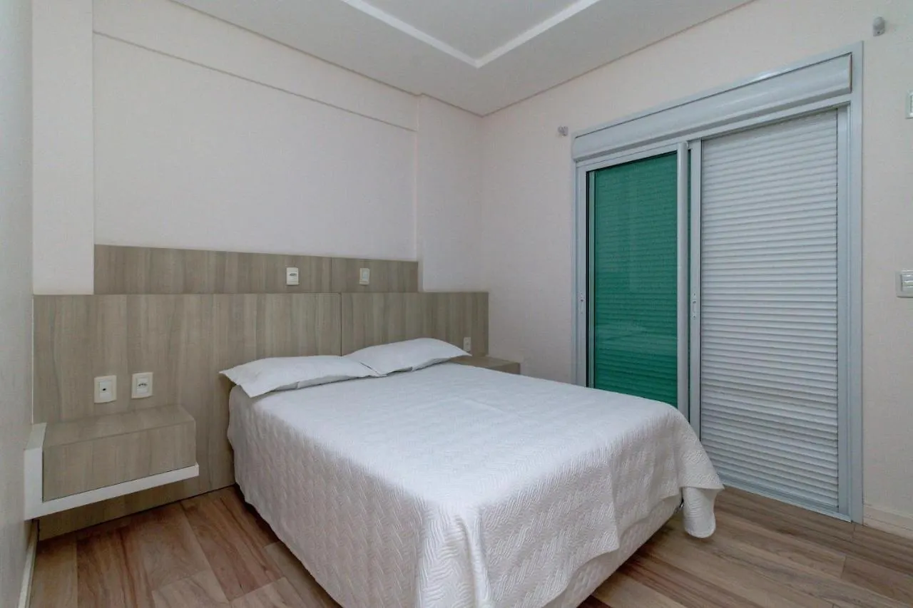 Aluguel Apartamento 3 Quartos Vista Mar Bombas Sc ボンビーニャス アパート